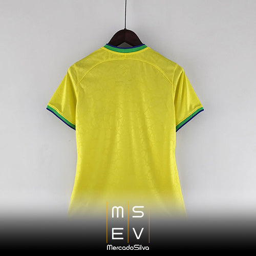 Camisa do Brasil World Cup 2022 - Modelo Feminino Torcedor Casa