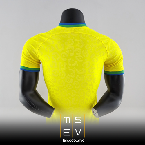 Camisa do Brasil World Cup 2022 - Modelo Masculino Jogador Casa