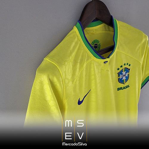 Camisa do Brasil World Cup 2022 - Modelo Feminino Torcedor Casa