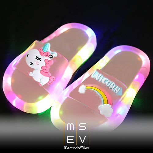 Chinelo Unicórnio LED